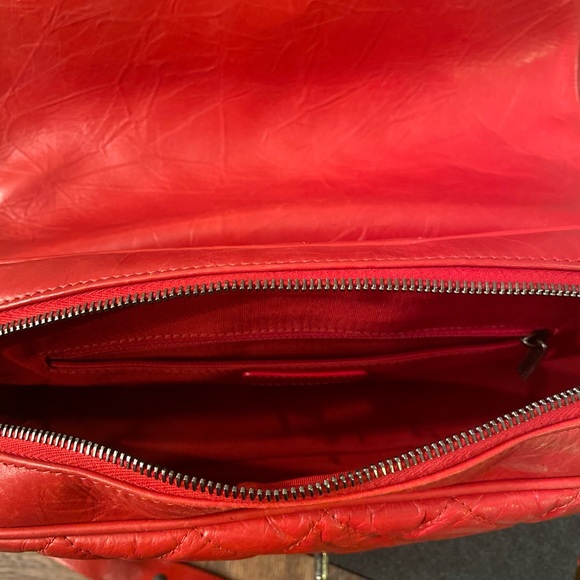 Large Chanel quilted leather shoulder bag with large chain strap - Picture 6 of 12